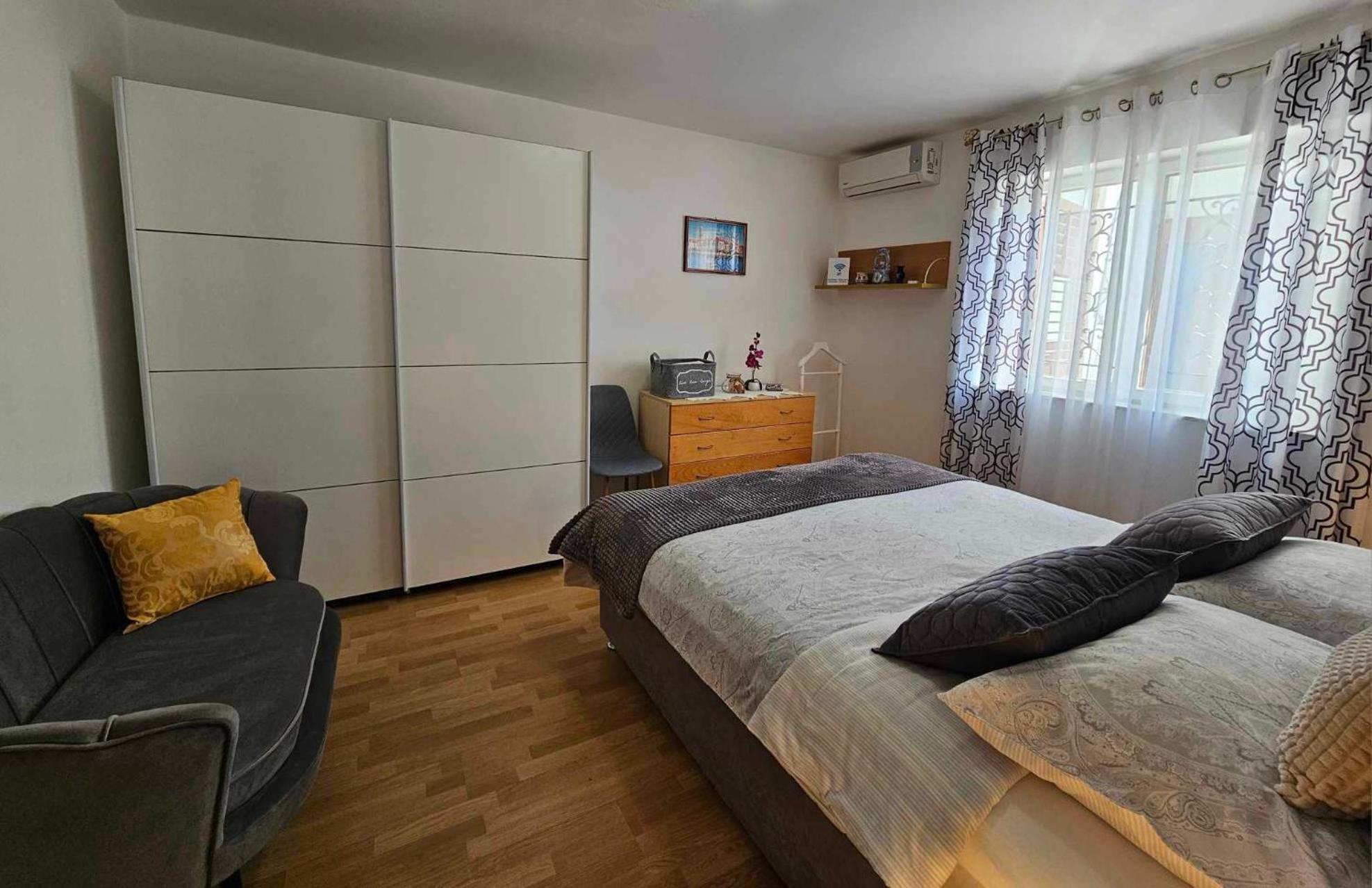 Apartmani Rita Kiwi Novigrad  ภายนอก รูปภาพ